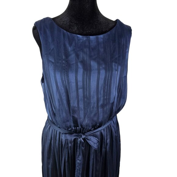 Luxe By Carmen Marc Valvo Womens Navy Sleeveless Midi Dress Size 14W Elegant - Picture 7 of 12